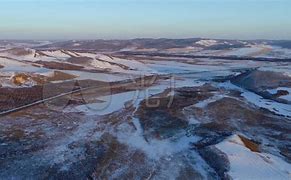 “雪原霸主:冰封赛段的速度传说” “雪原霸主:冰封赛段的速度传说”