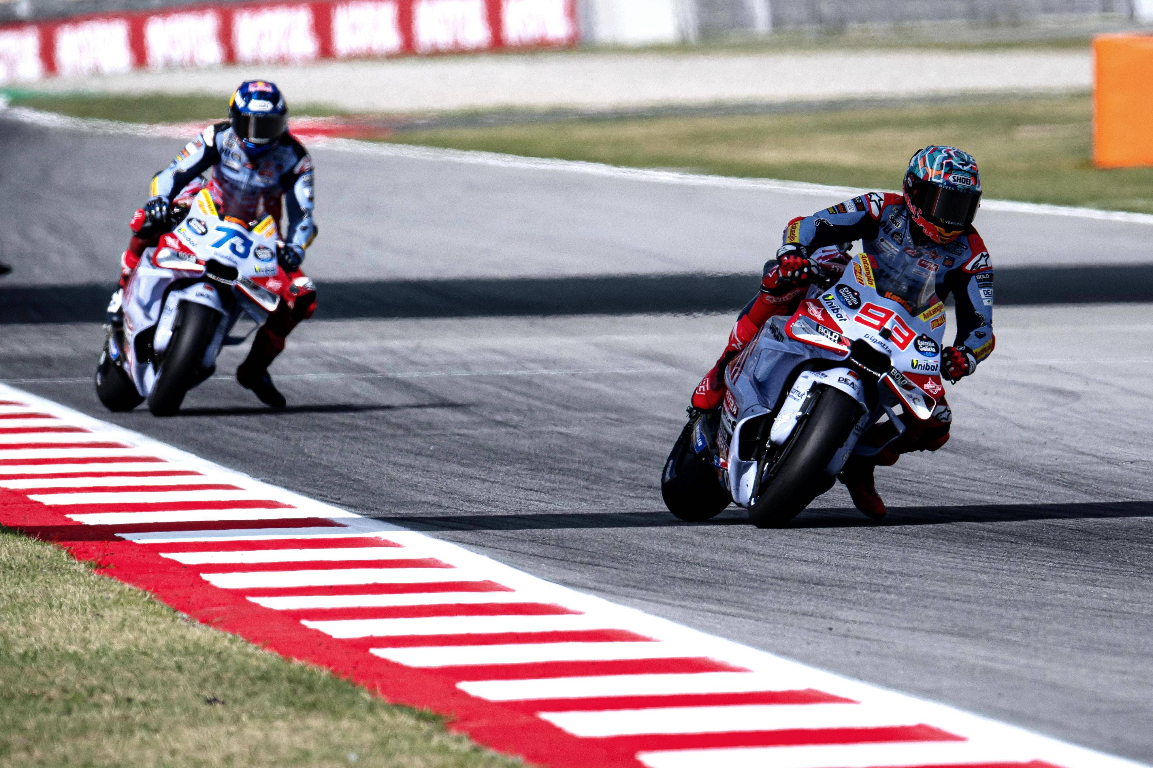 包含赛前冲刺:车手们的赛日准备全纪录的词条 包含赛前冲刺:车手们的赛日准备全纪录的词条