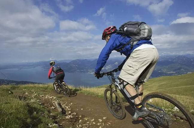 山地穿越溯源竞速,挑战地形的极限体验 山地穿越溯源竞速,挑战地形的极限体验