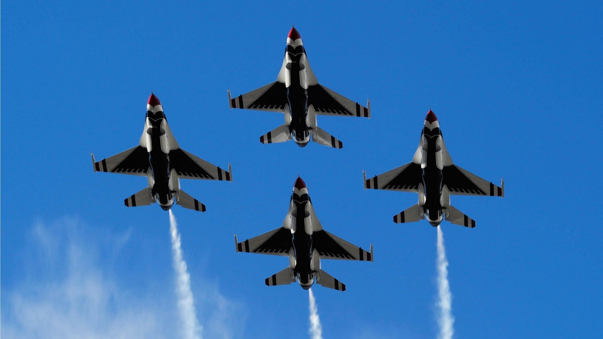 LEYU SPORTS中国官方网站-史上最年轻的欧冠“金童”，谁的崛起势不可挡？，最年轻的金球奖得主排名