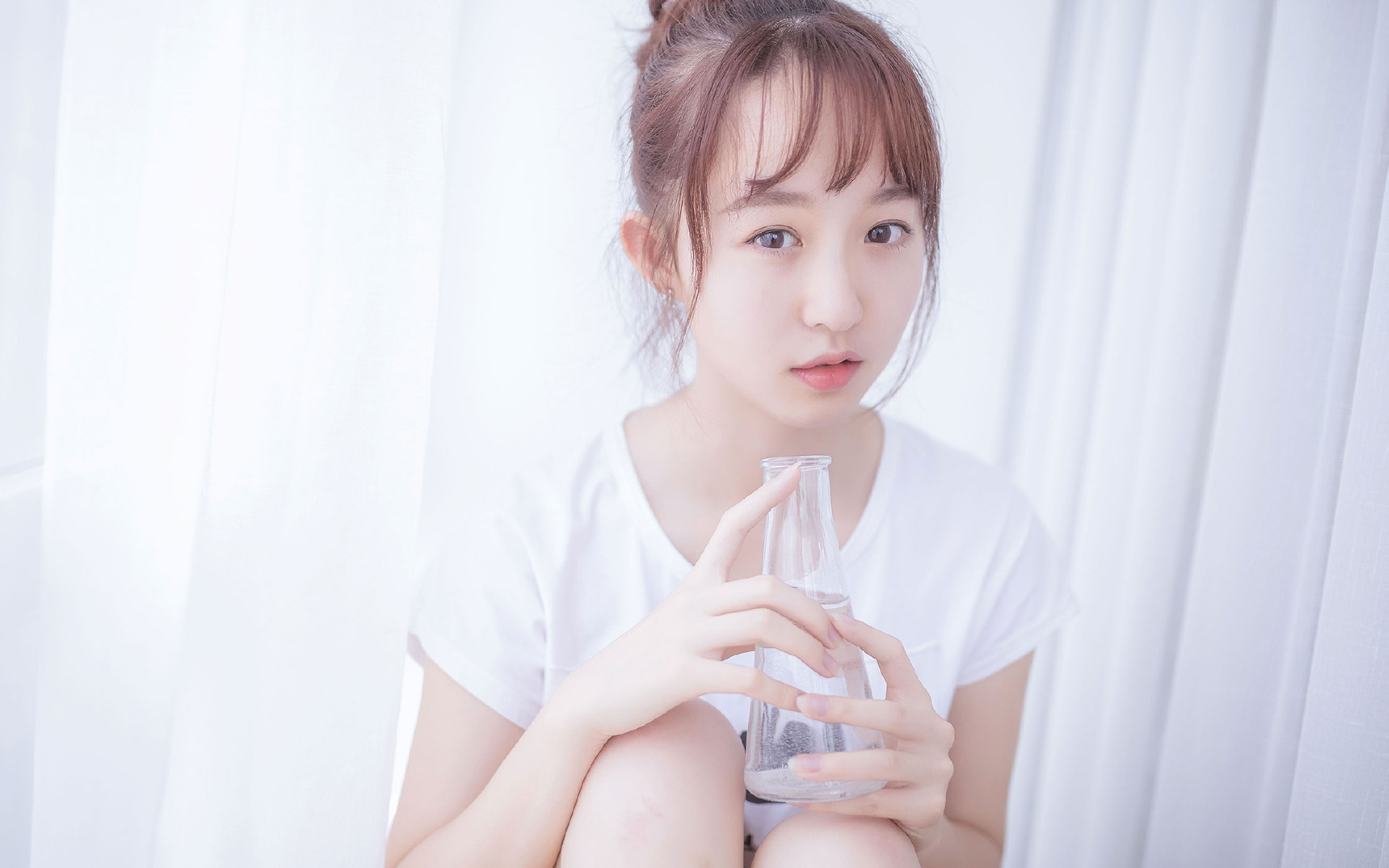 全球女队足球团结一心向冠军进发，全世界女足职业队伍数量