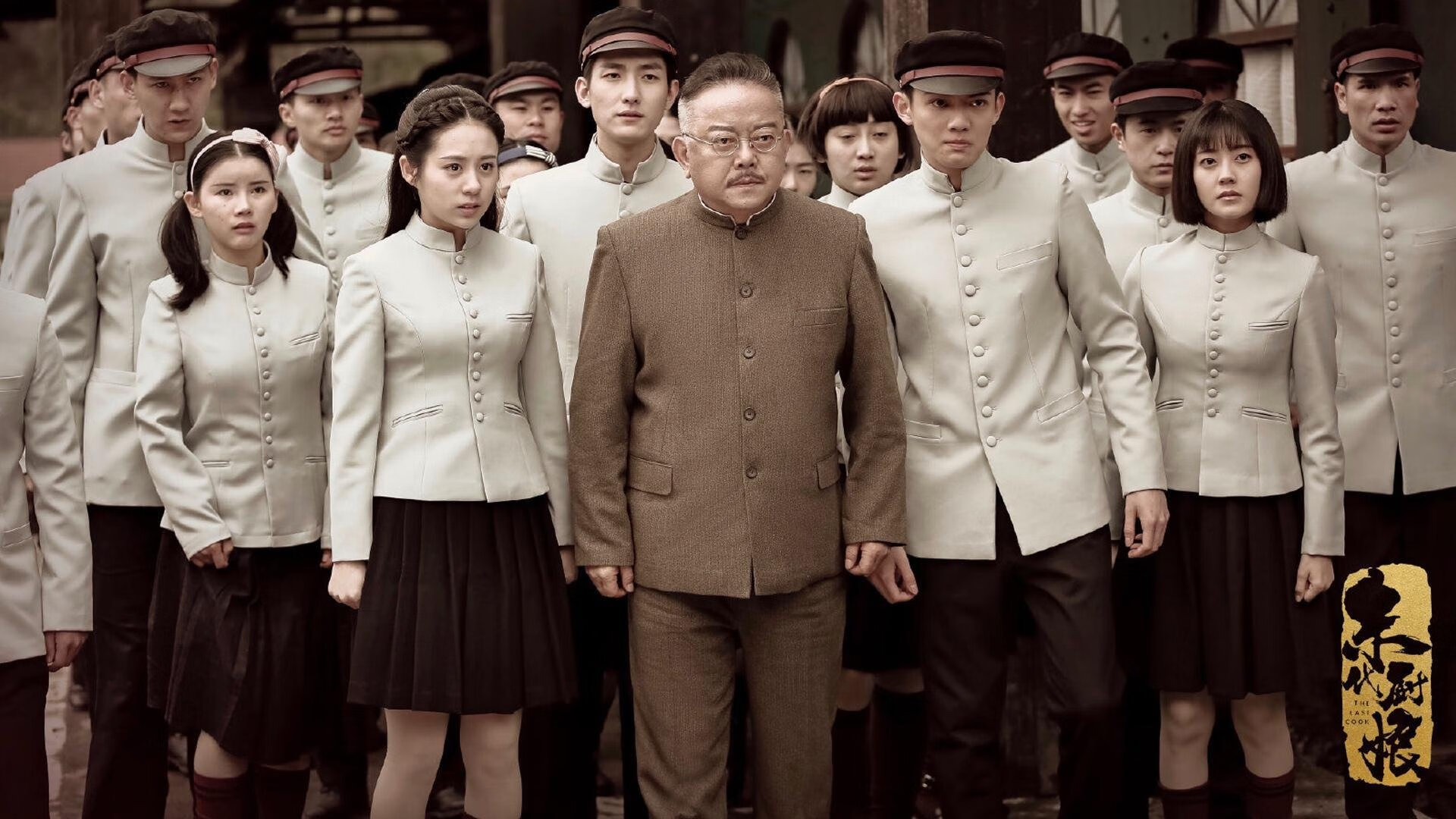 队员合作愈发默契,赢得关键战役,有关队友们的合作的说说