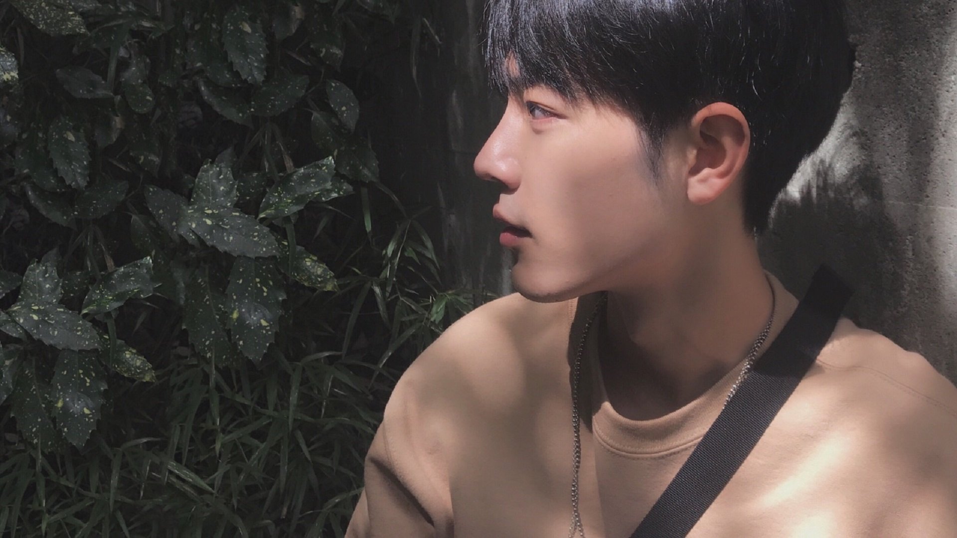 leyu乐鱼体育综合-西甲攻防大战：精彩瞬间频频上演！，西甲防守强度