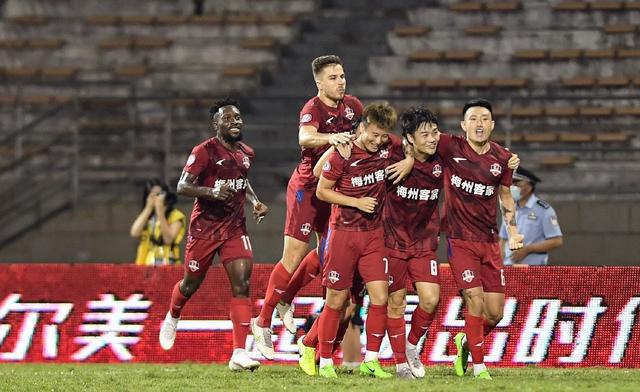 乐鱼体育:艾克森：在比赛中梅开二度，状态回升的简单介绍