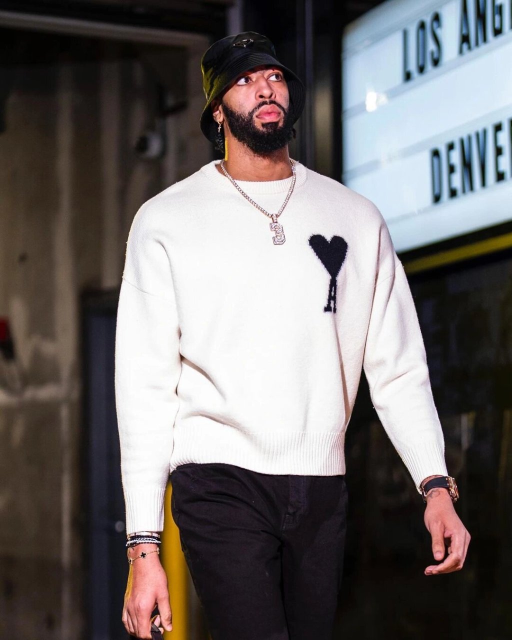 包含乐鱼体育:NBA球星的时尚穿搭:引领潮流,展现个性的词条 包含乐鱼体育:NBA球星的时尚穿搭:引领潮流,展现个性的词条