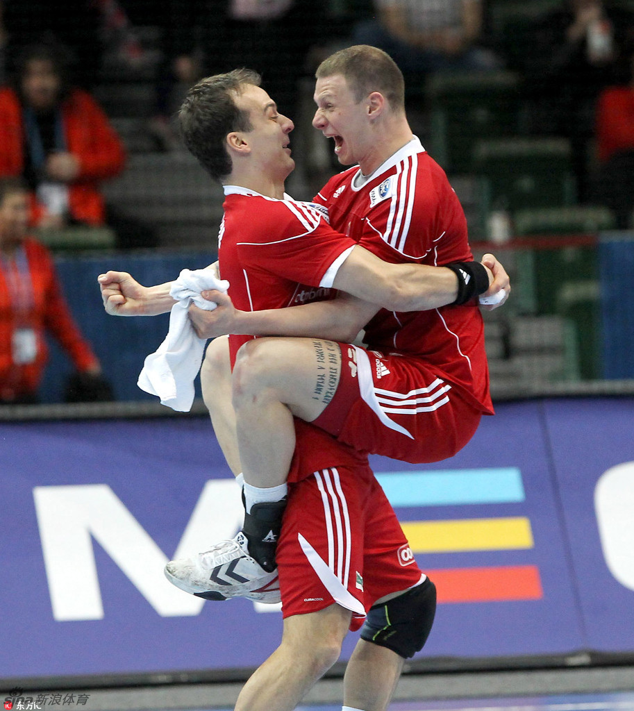 关于乐鱼体育:高球赛场上的震撼时刻,历史性的回顾与分析的信息 关于乐鱼体育:高球赛场上的震撼时刻,历史性的回顾与分析的信息